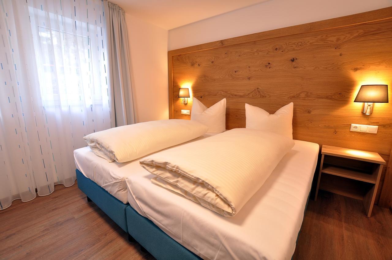 Gaestehaus Zur Krone Herberg 2*
