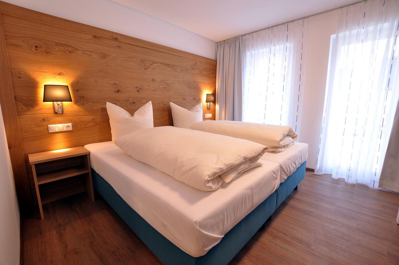 Gaestehaus Zur Krone 2*
